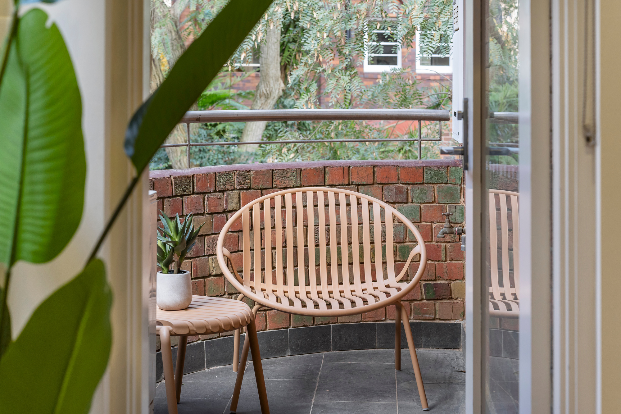 Urban Rest Double Bay Beach - 2 Bedroom 2 Bathroom Apartment - Outdoor