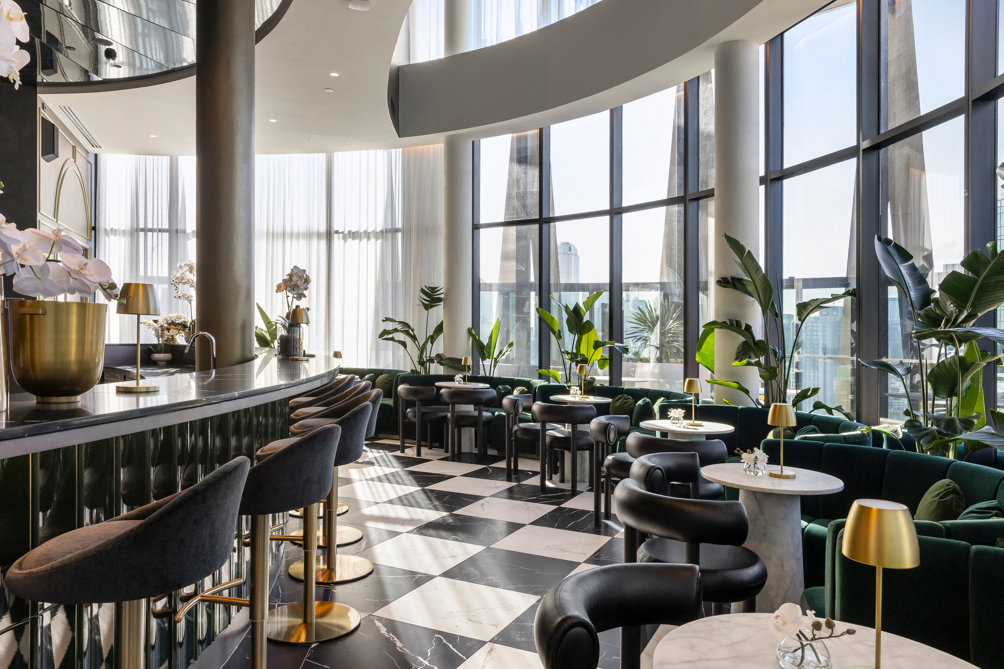 Bar - City Road Apartments by Urban Rest - Urban Rest