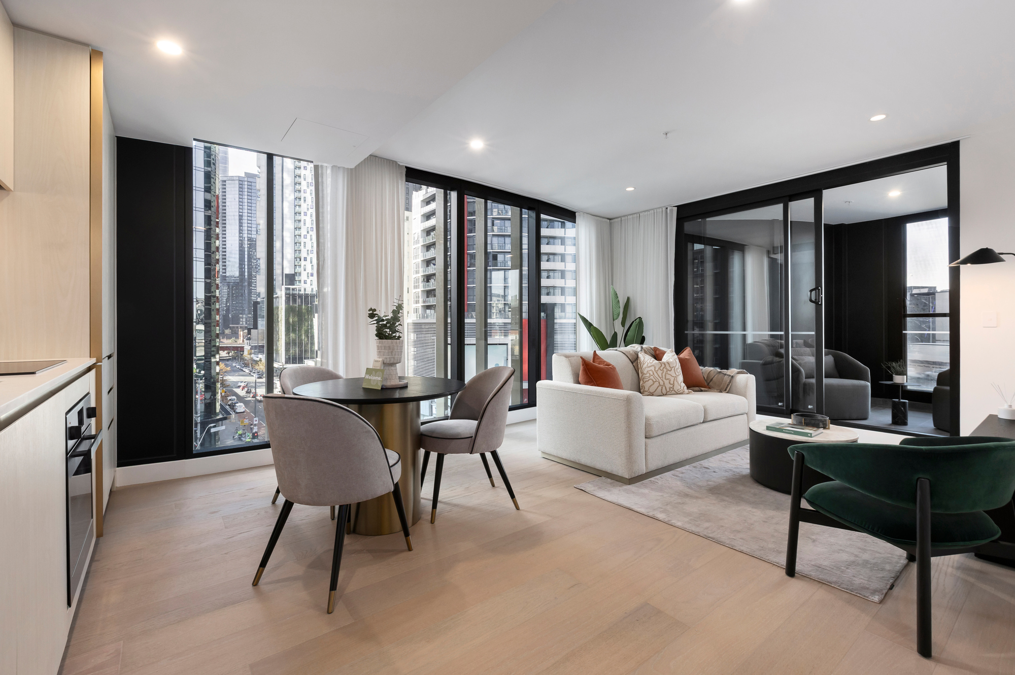 Lounge - City Road Apartments by Urban Rest - Urban Rest
