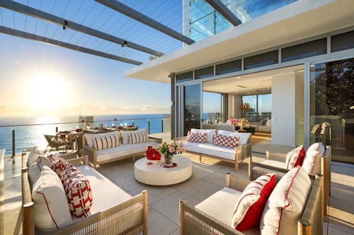 Outdoor Lounge - Remi Residences - Urban Rest