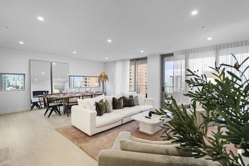 Lounge - Remi Residences - Urban Rest