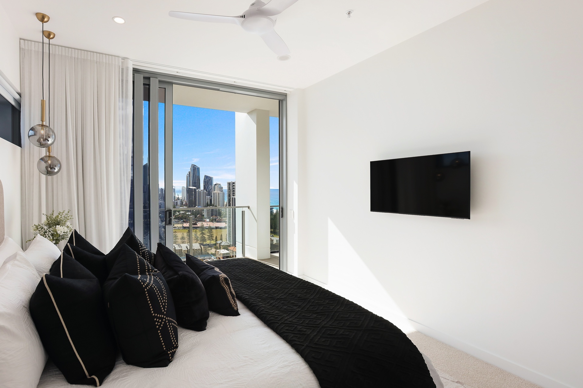 Bedroom - Remi Residences - Urban Rest
