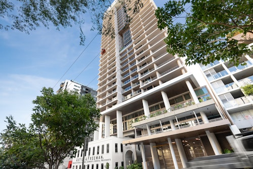 Building - South Brisbane Apartments