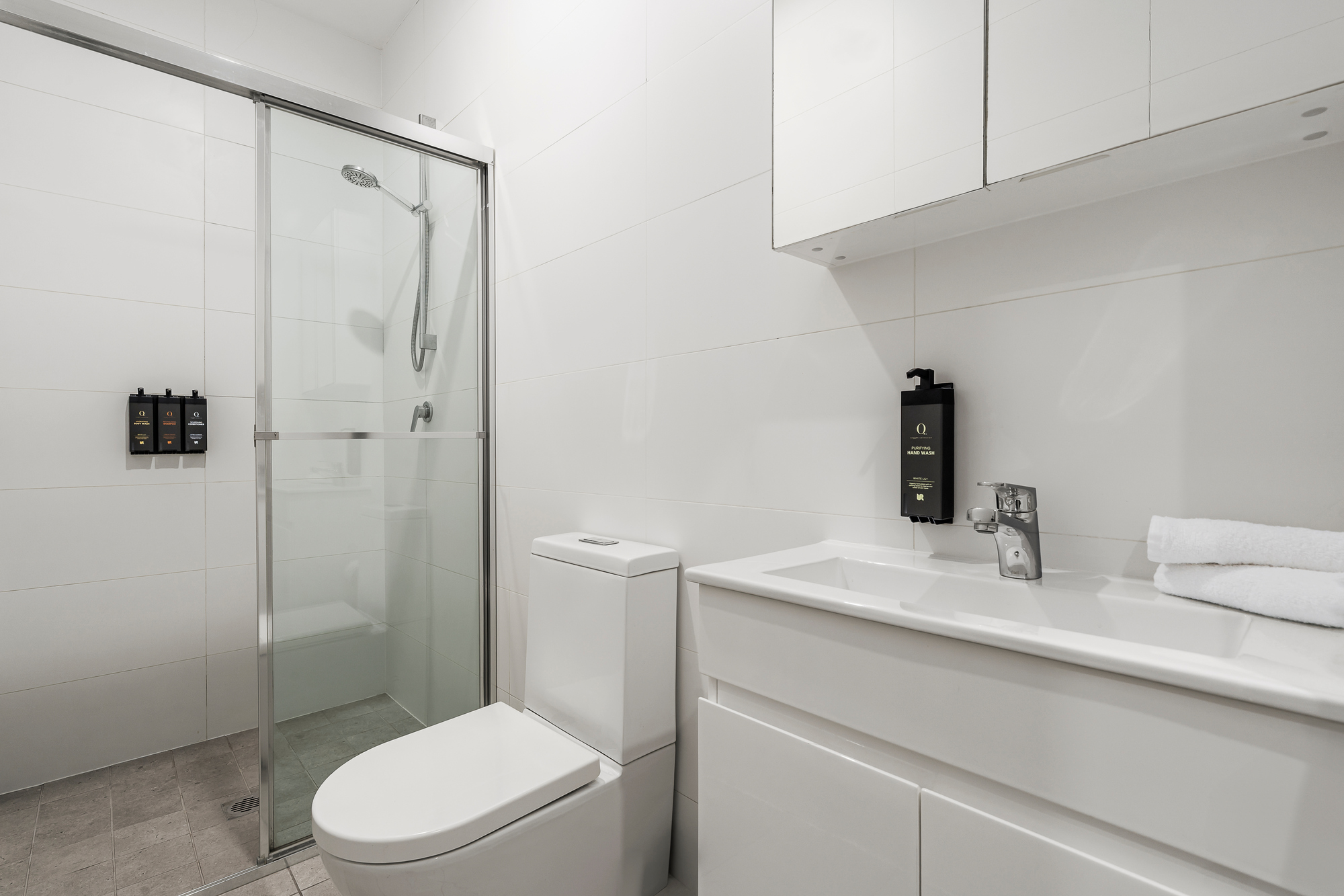 Bathroom - Elizabeth Street Apartments - Urban Rest