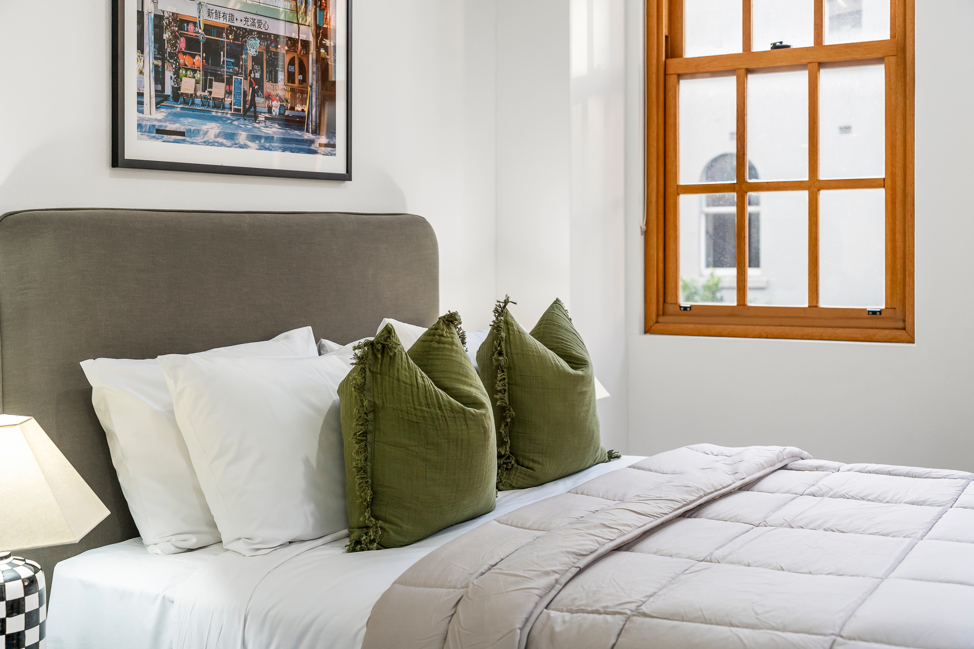 Bedroom - Elizabeth Street Apartments - Urban Rest