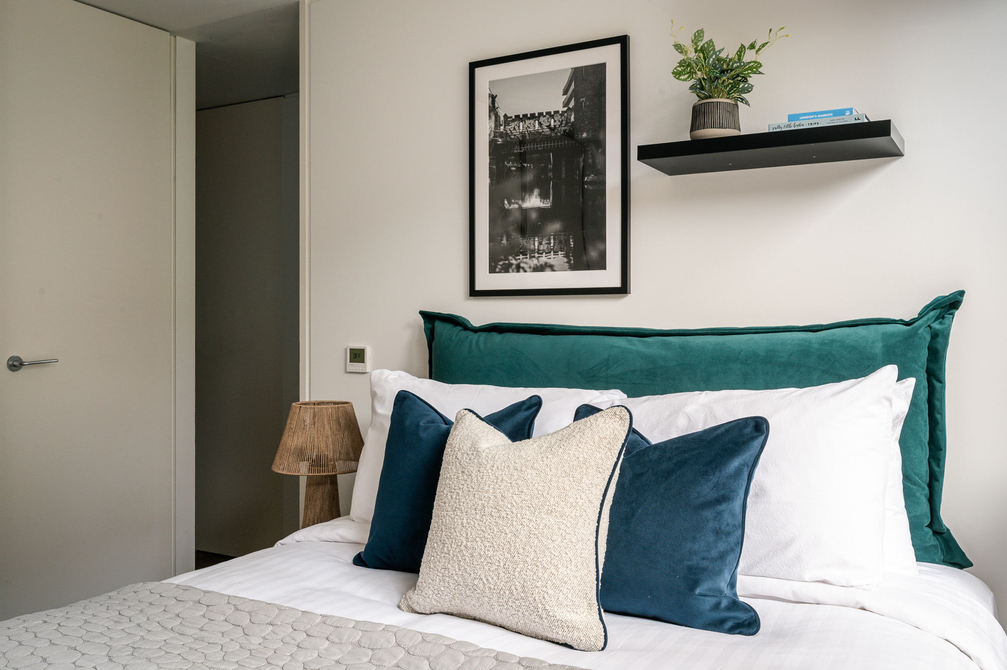 Bedroom - Urban Rest Camden - Urban Rest