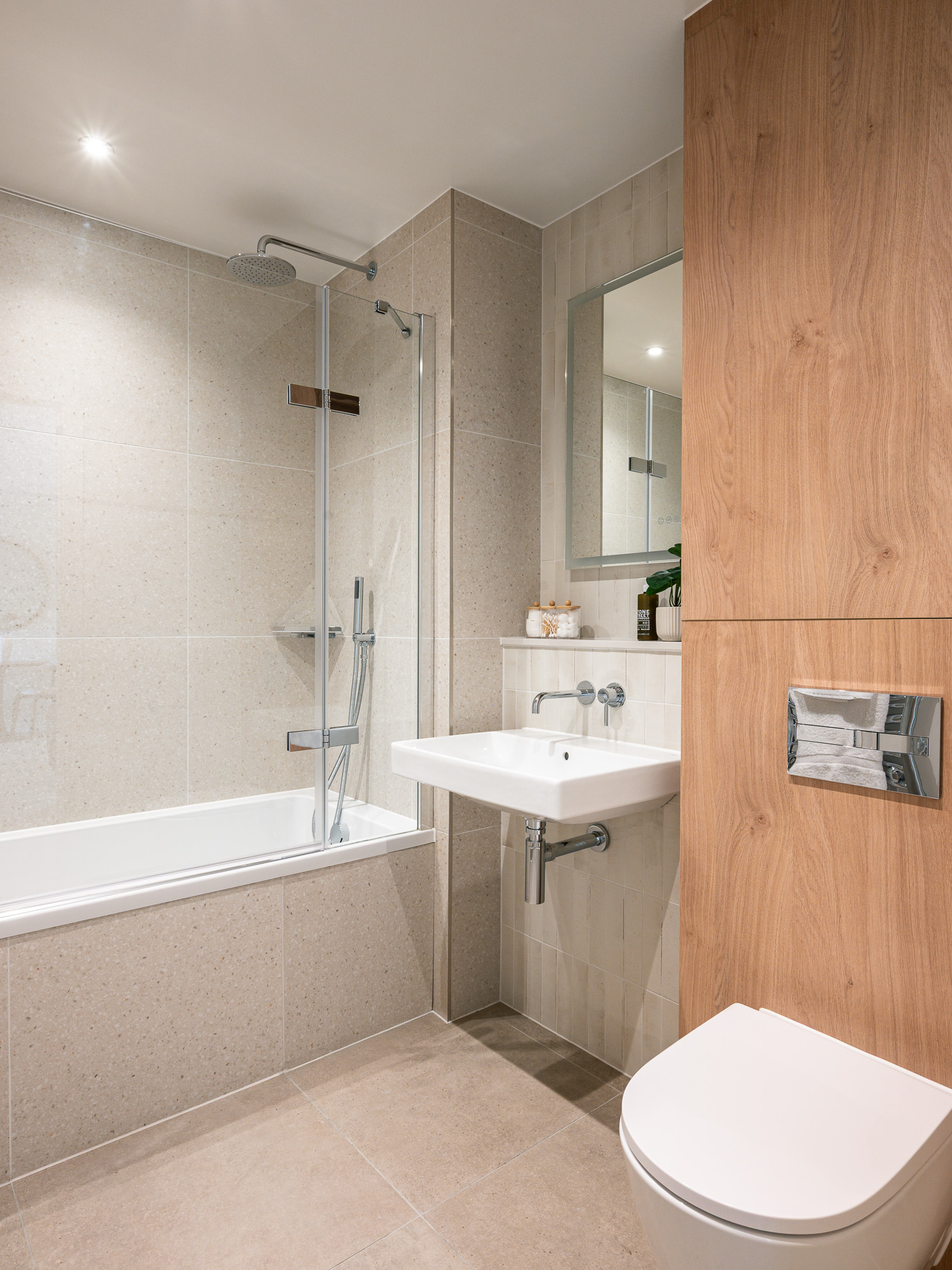 Bathroom - Urban Rest Bermondsey - Urban Rest