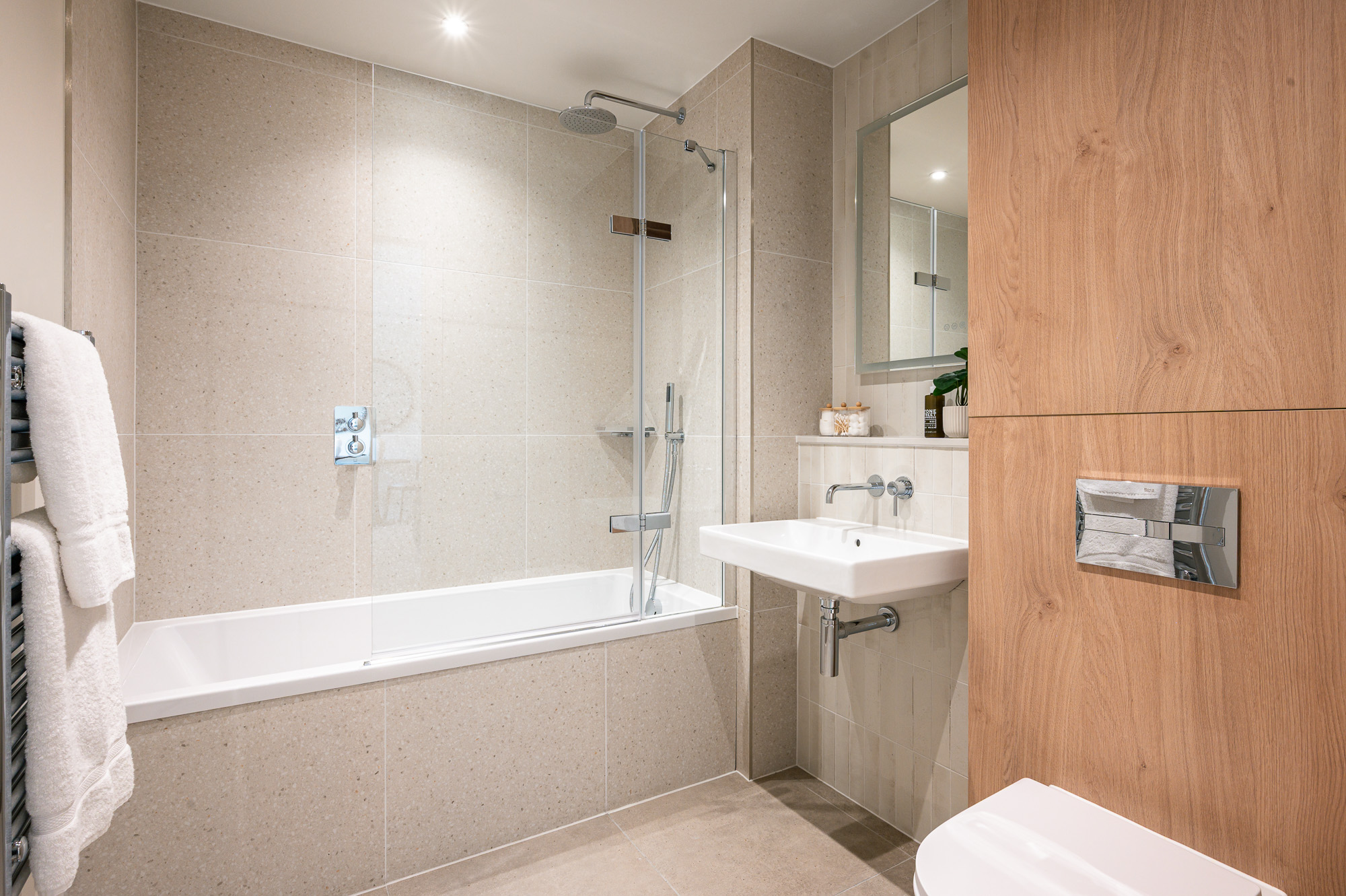 Bathroom - Urban Rest Bermondsey - Urban Rest