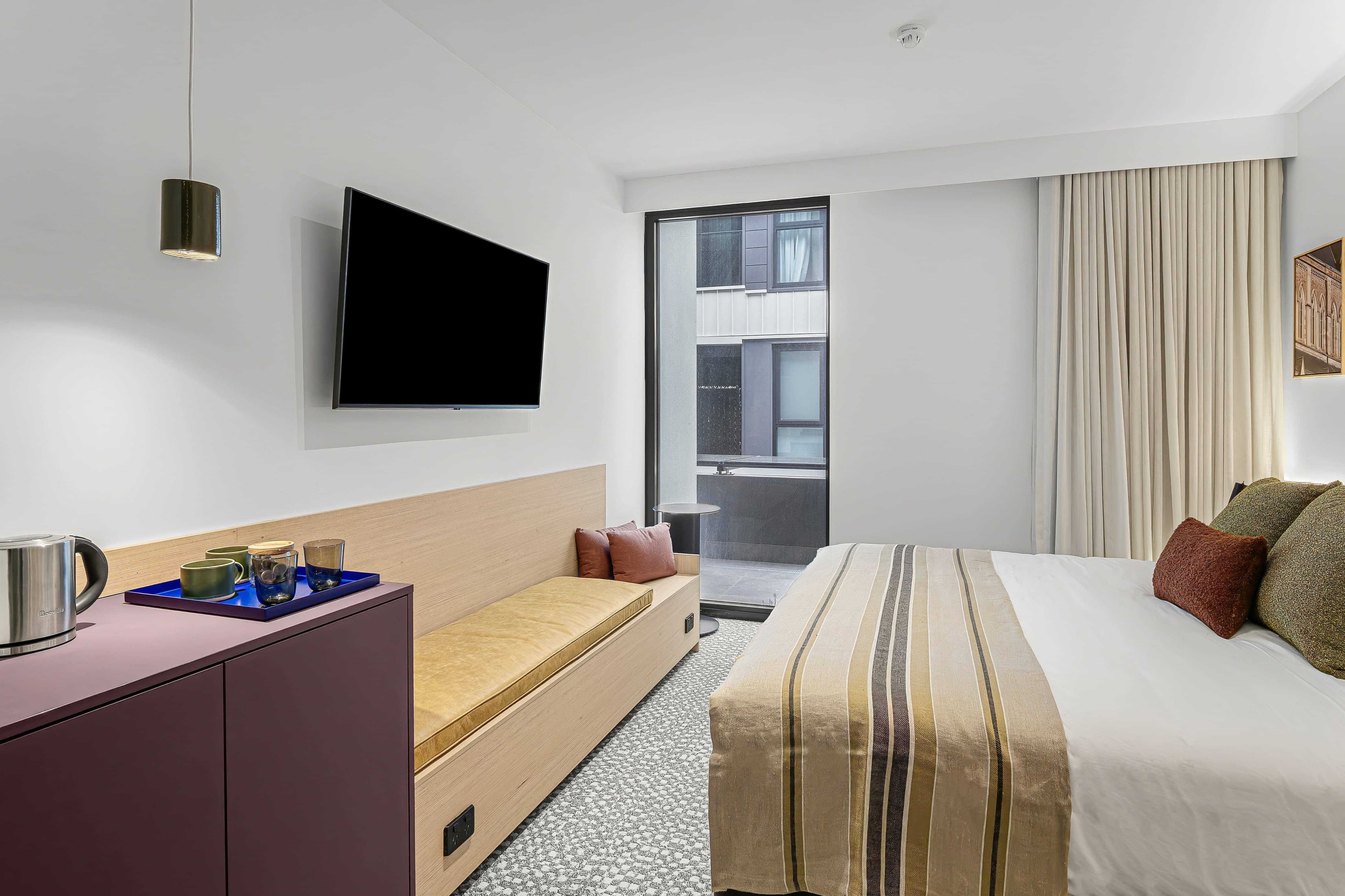 Hotel Room - Urban Rest Hackney Hotel - Urban Rest