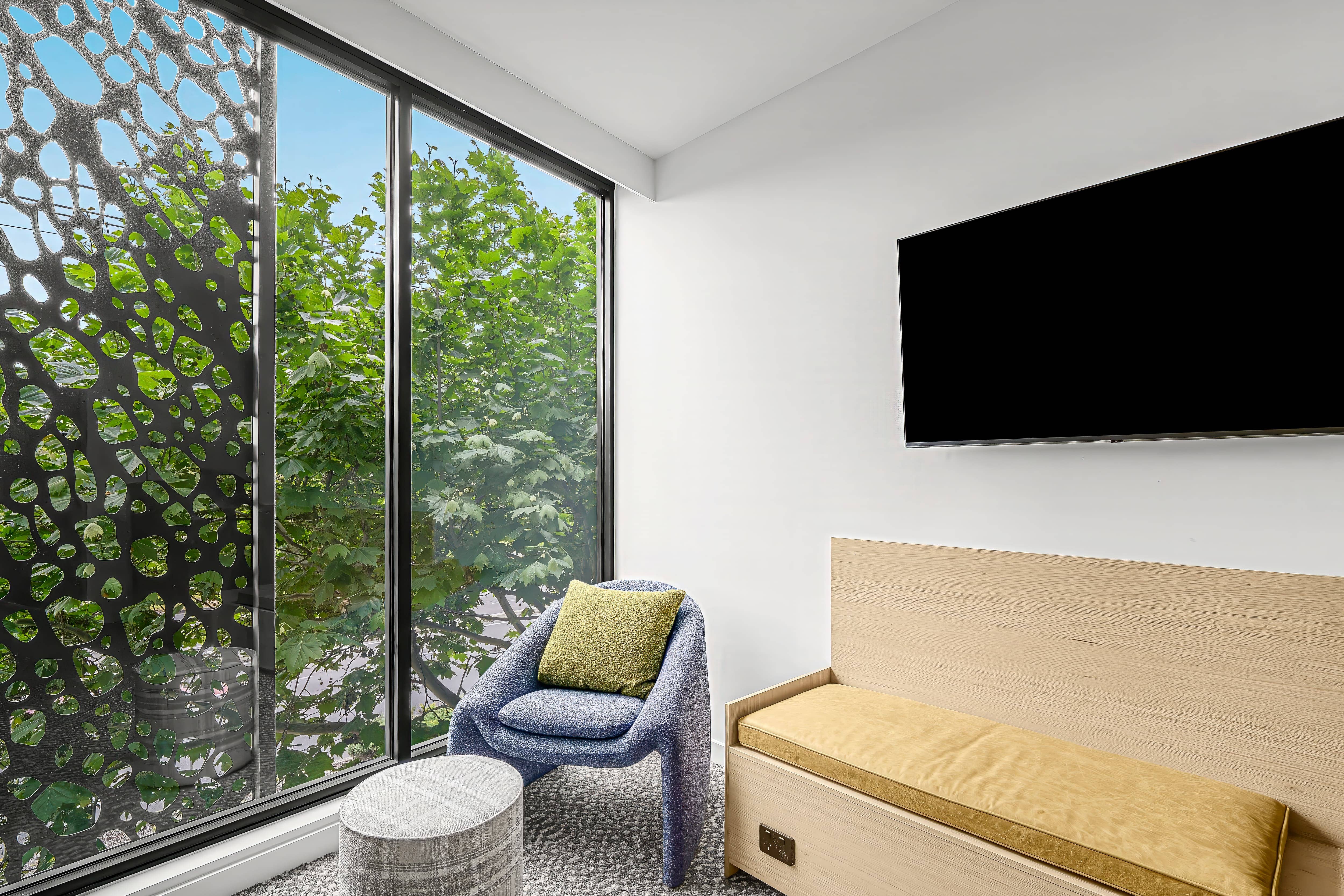 Hotel Room - Urban Rest Hackney Hotel - Urban Rest