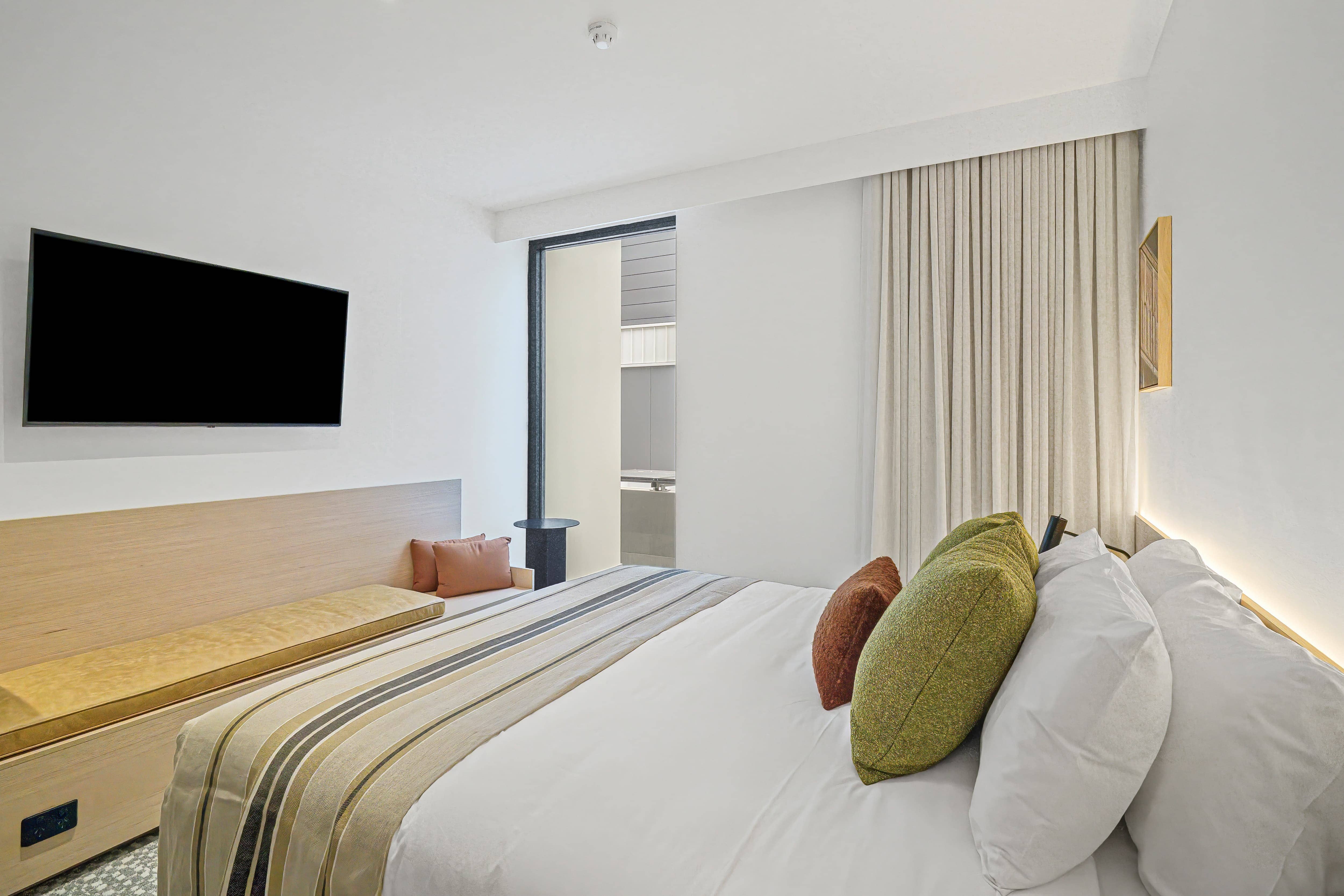 Hotel Room - Urban Rest Hackney Hotel - Urban Rest