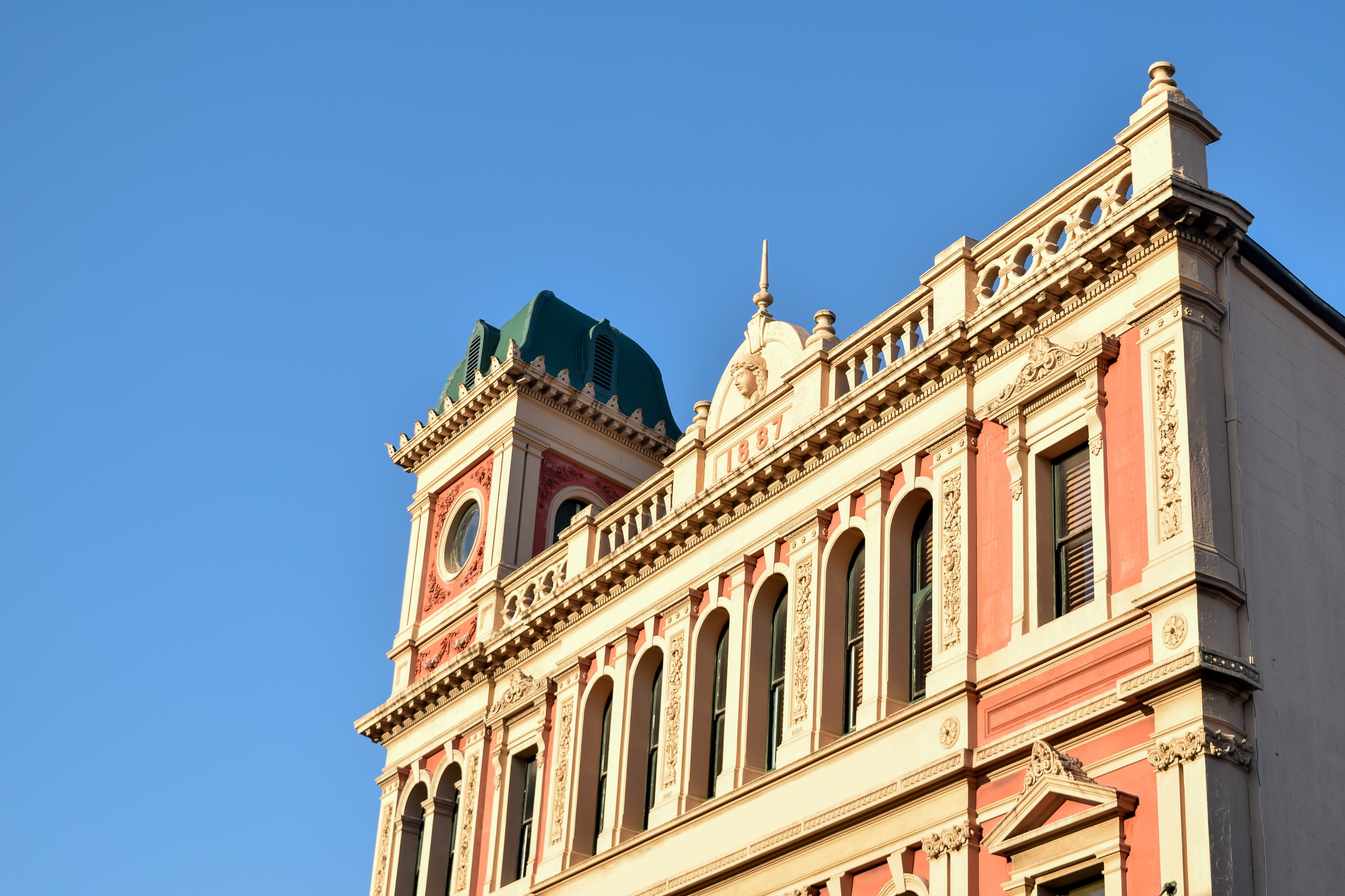 Newtown Sydney Corporate Travel