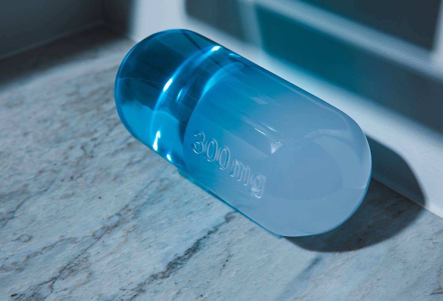 an image of a 300mg capsule