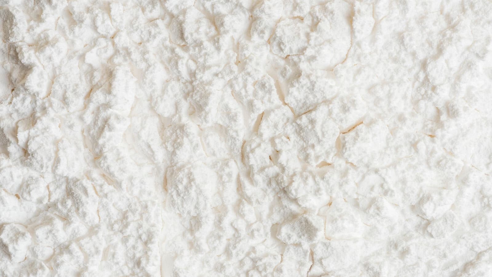 Maltodextrin ist ein vielseitiges Kohlenhydrat, das in der Fitnessernährung zahlreiche Anwendungsmöglichkeiten bietet. Maltodextrin kann als schneller Energielieferant dienen.