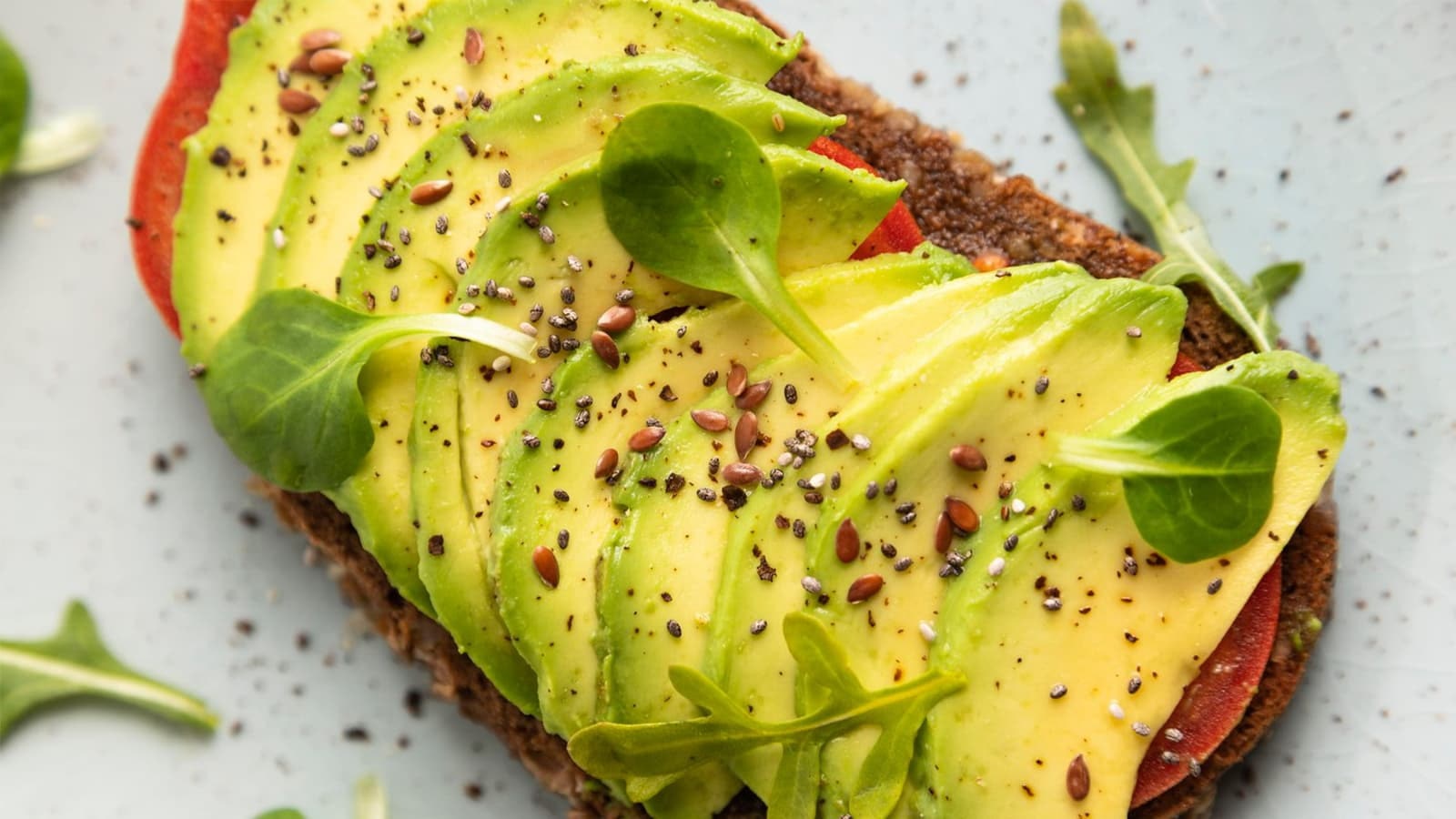 Hier sind einige leckere und nahrhafte Ideen für ein Frühstück zum Abnehmen.