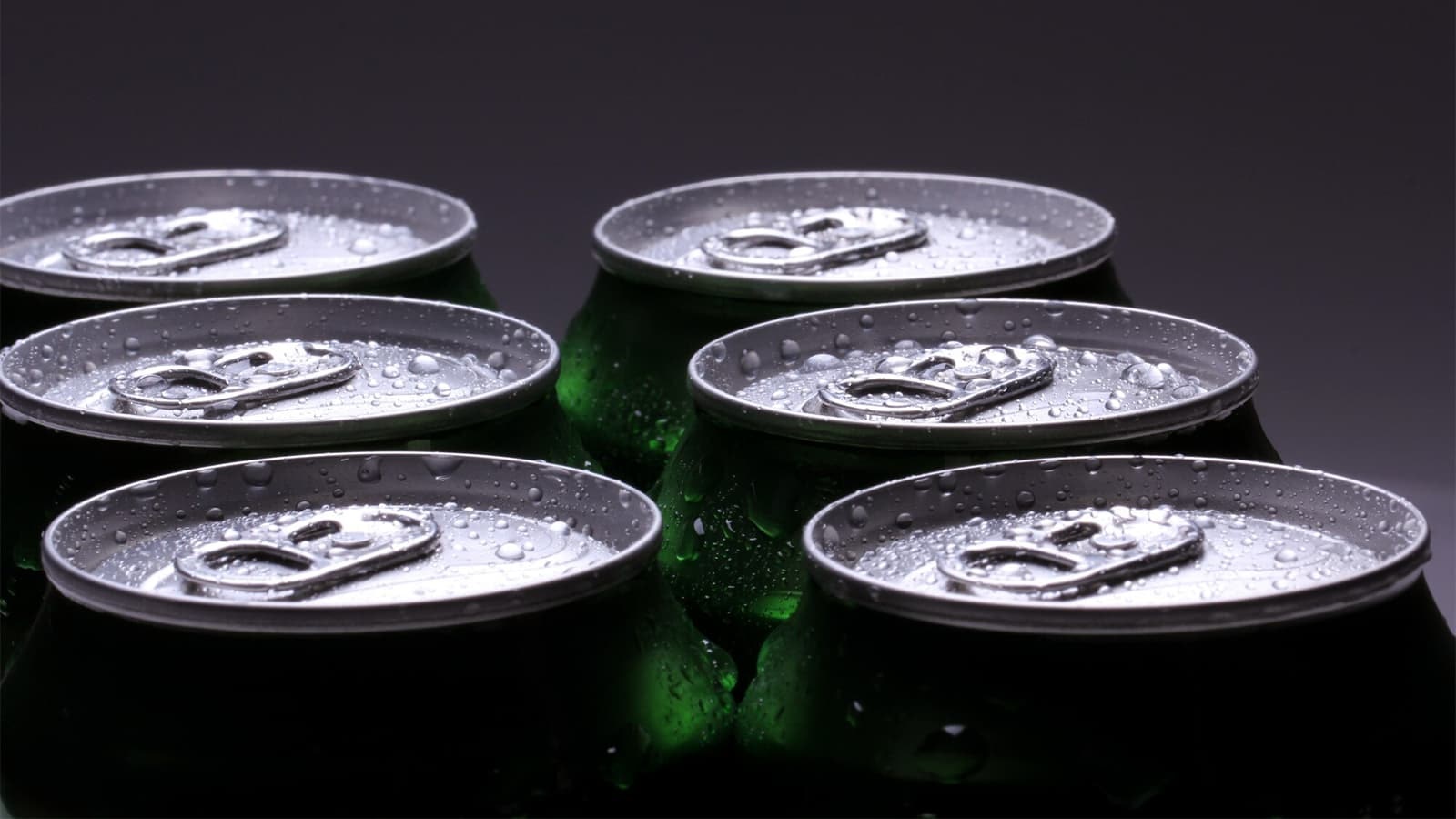 Zero Getränke versprechen den vollen Geschmack ohne Kalorien und Zucker. Doch wie gesund sind diese Zero Getränke tatsächlich?
