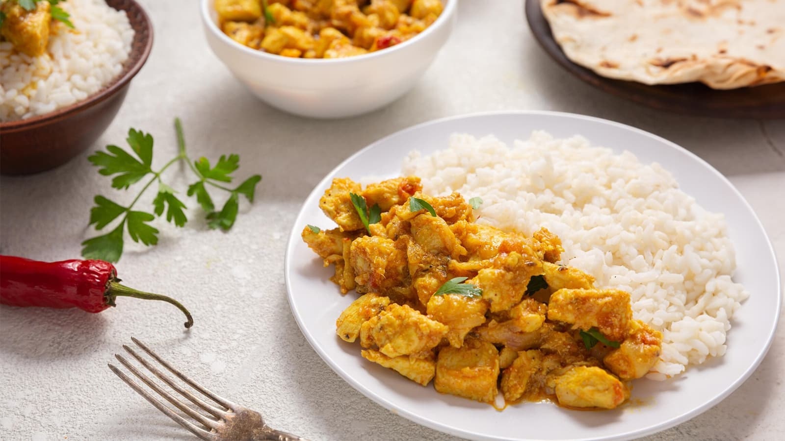 Low Carb Chicken Curry mit Reis - Einfaches Rezept