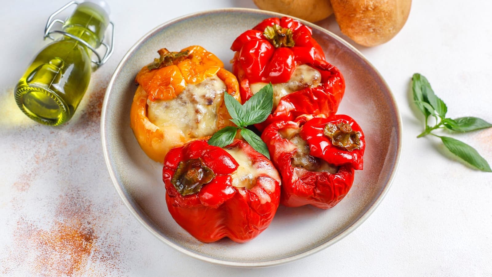 Low Carb Rezept für leckere gefüllte Paprika