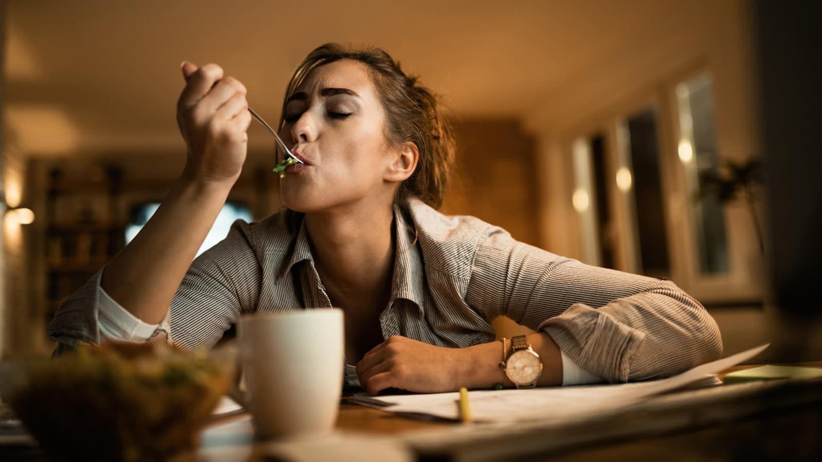 Was essen bei Heißhunger? Diese Lebensmittel helfen!