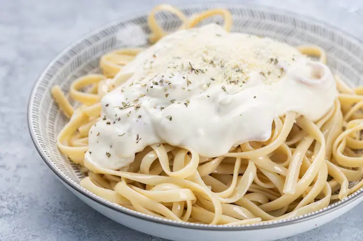 Cremige Pasta mit More Sahne Soße.