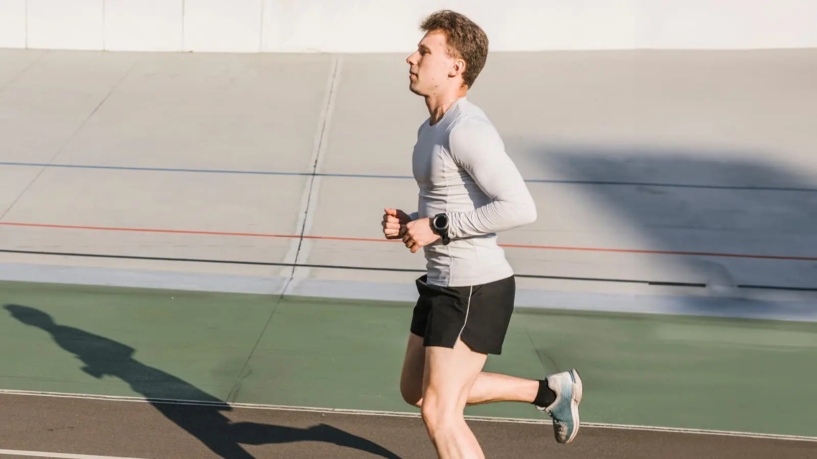 Junge beim Joggen
