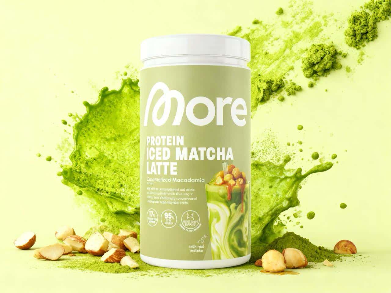 MORE Protein Iced Matcha Latte "Caramelized Macadamia" (500g)