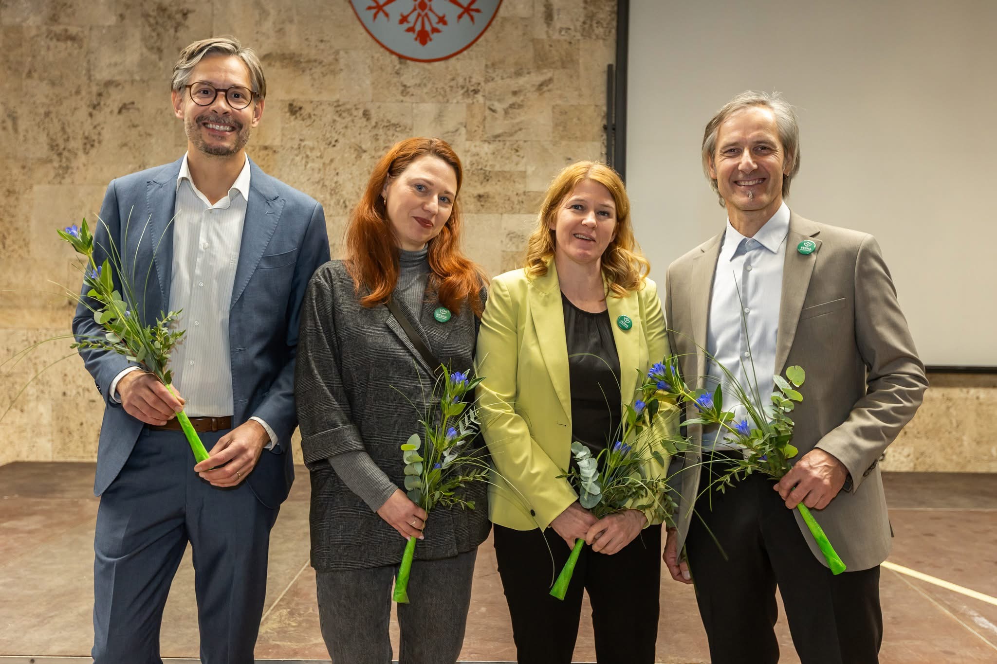 VESNA - Zelena stranka https://www.vesnazelenastranka.si