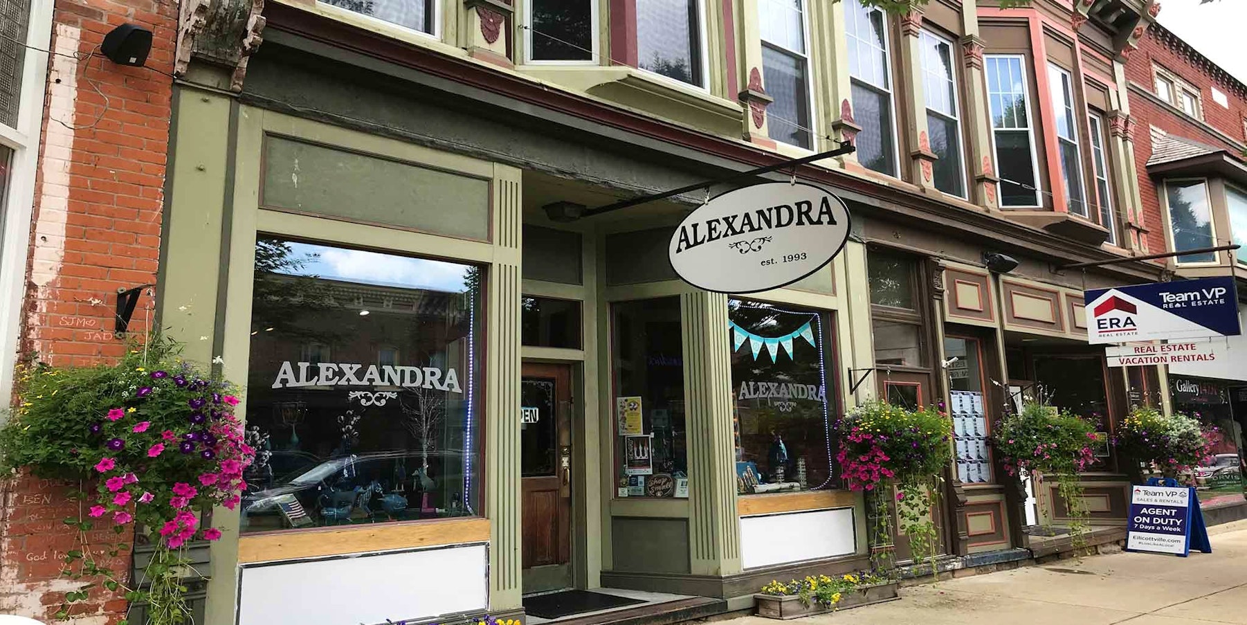 Shop Ellicottville, NY
