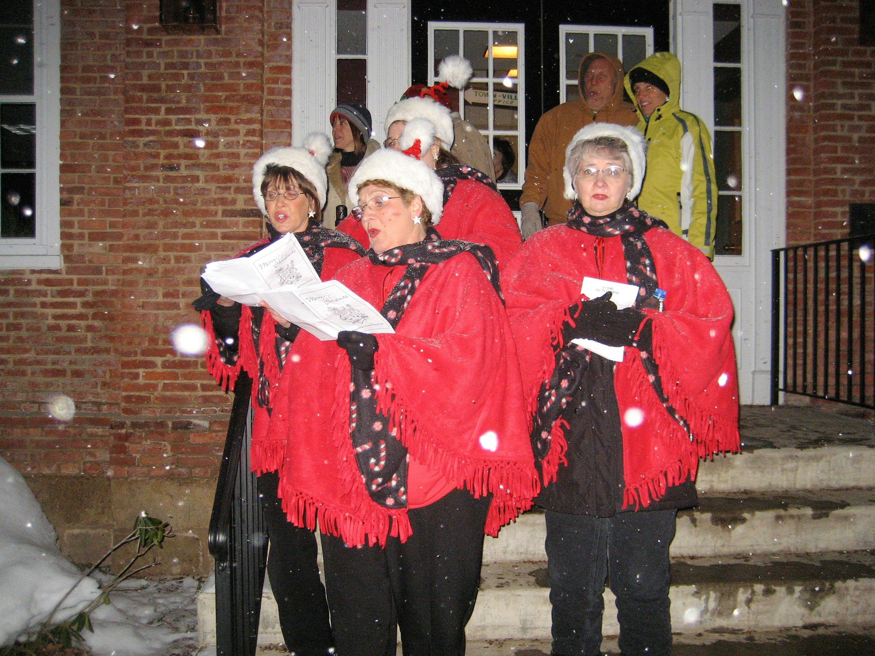A Christmas Stroll 2024 Ellicottville, NY