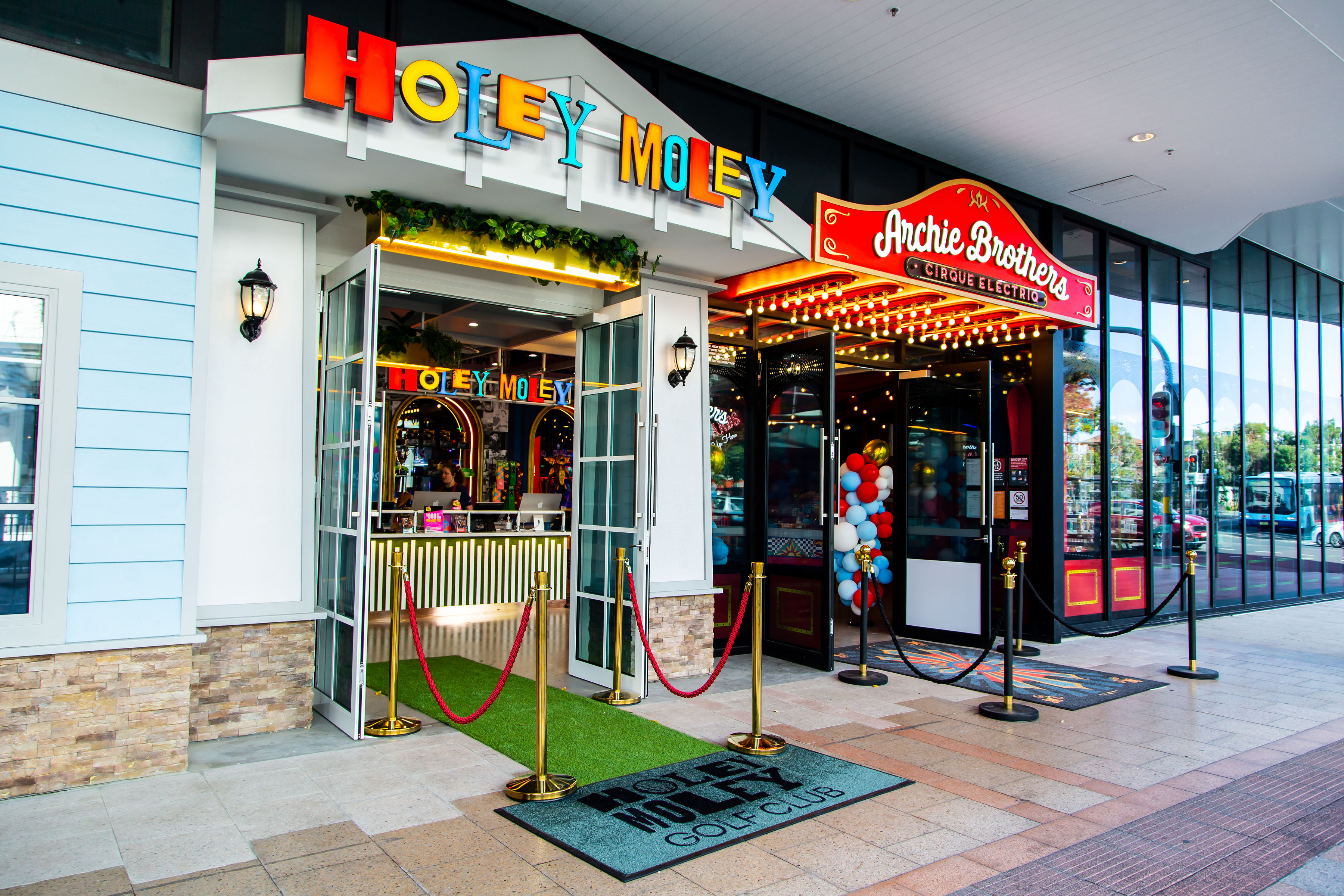 Mini Golf Penrith Karaoke Holey Moley