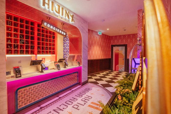 Window Hijinx Deals and Promotions | Funlab