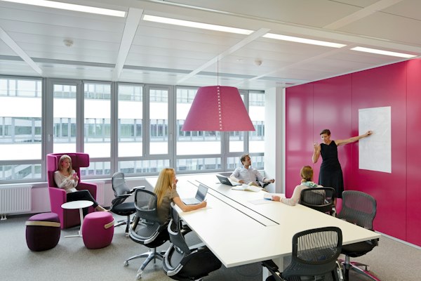 BuzziShade Pendant, sound-absorbing lighting | BuzziSpace