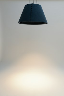 BuzziShade Pendant, sound-absorbing lighting | BuzziSpace