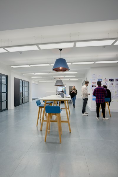 BuzziShade Pendant, sound-absorbing lighting | BuzziSpace