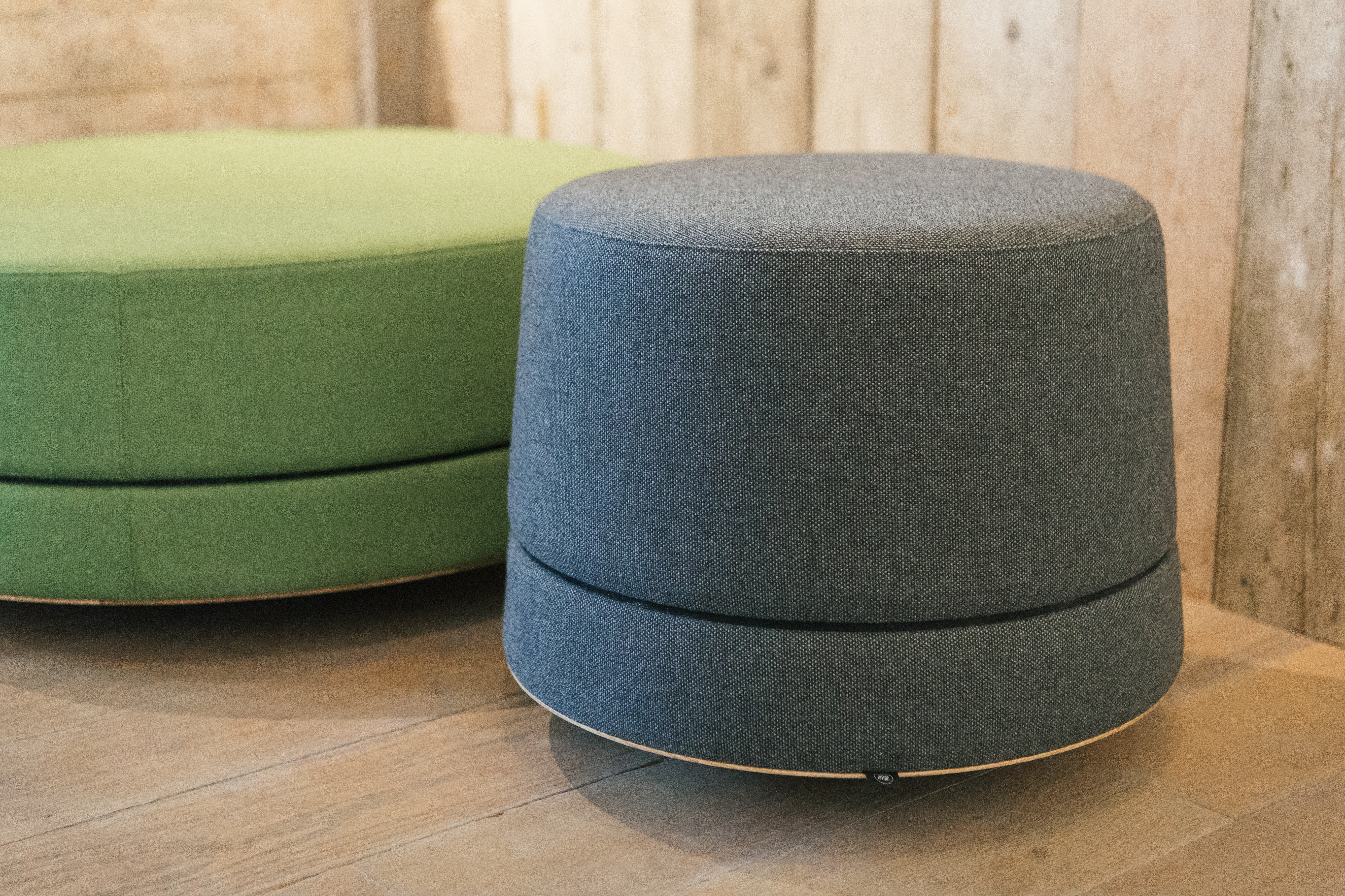 BuzziBalance, rocking board with/without sound absorbing seating