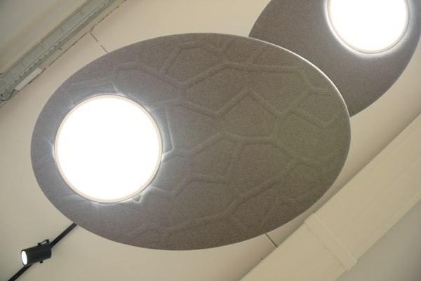 BuzziMoon, ceiling light with sound absorbing disk | BuzziSpace