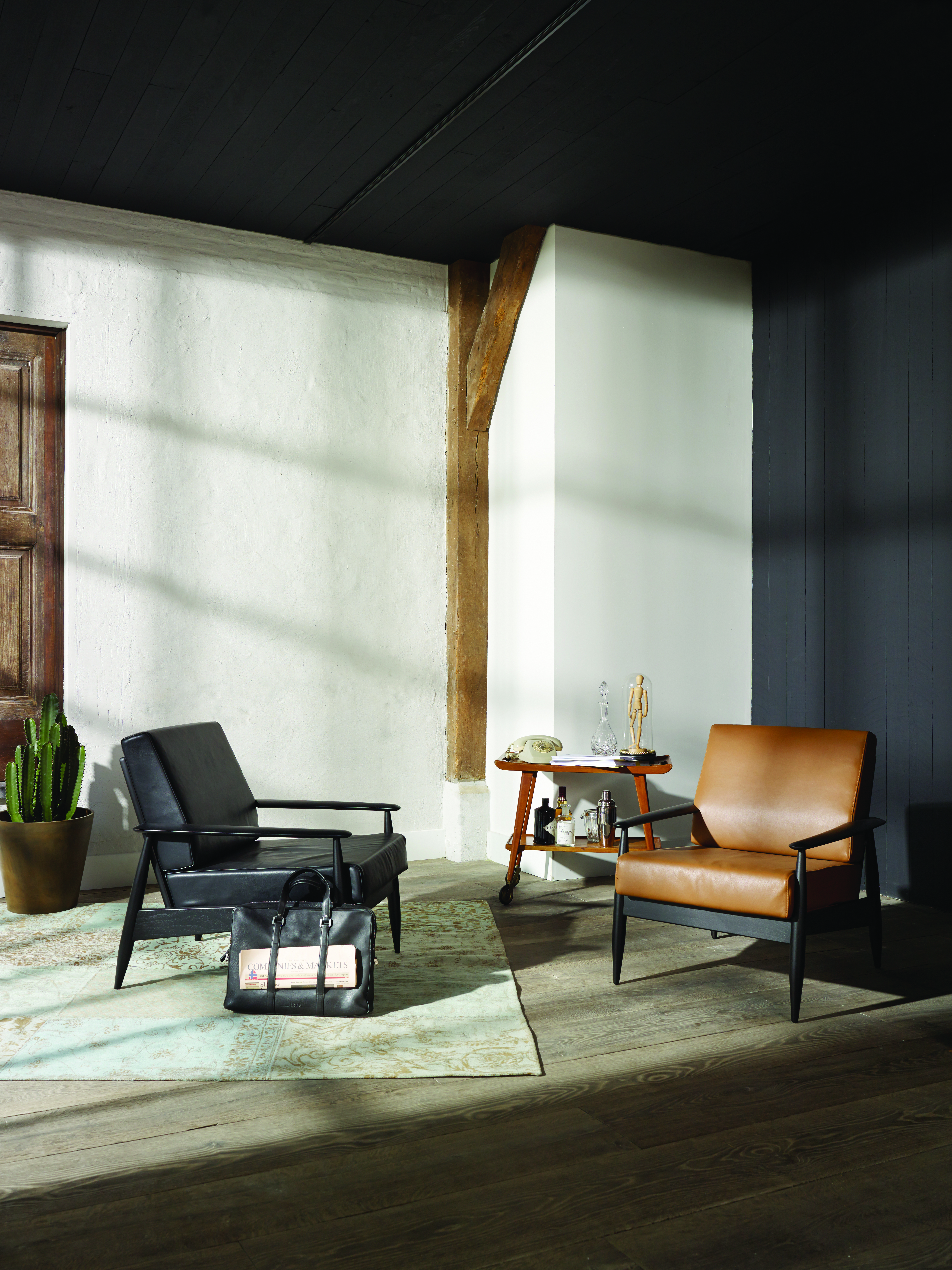 BuzziNordic ST100, Nordic inspired lounge chair | BuzziSpace