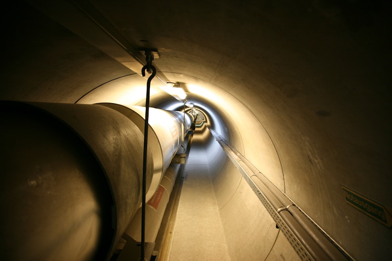 Wärmetunnel eines Fernwärmenetzes von innen