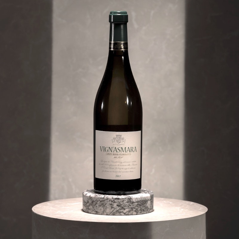 VIGN'ASMARA | Vigneti delle Dolomiti IGT From the Trentino tradition of the noble Conti Bossi Fedrigotti family, Vign'Asmara with Chardonnay grapes is aged in oak barriques. Elegant and decisive.