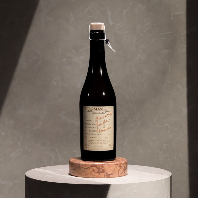  Grappa produced with pomace of dried grapes used for the recioto Amarone. produced in the classic Valpolicella, it has an amber color and intense spicy notes