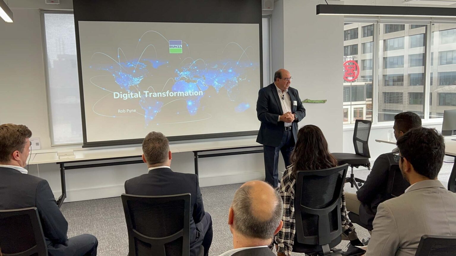 Robin Pyne presenting Bunzl’s digital transformation journey.