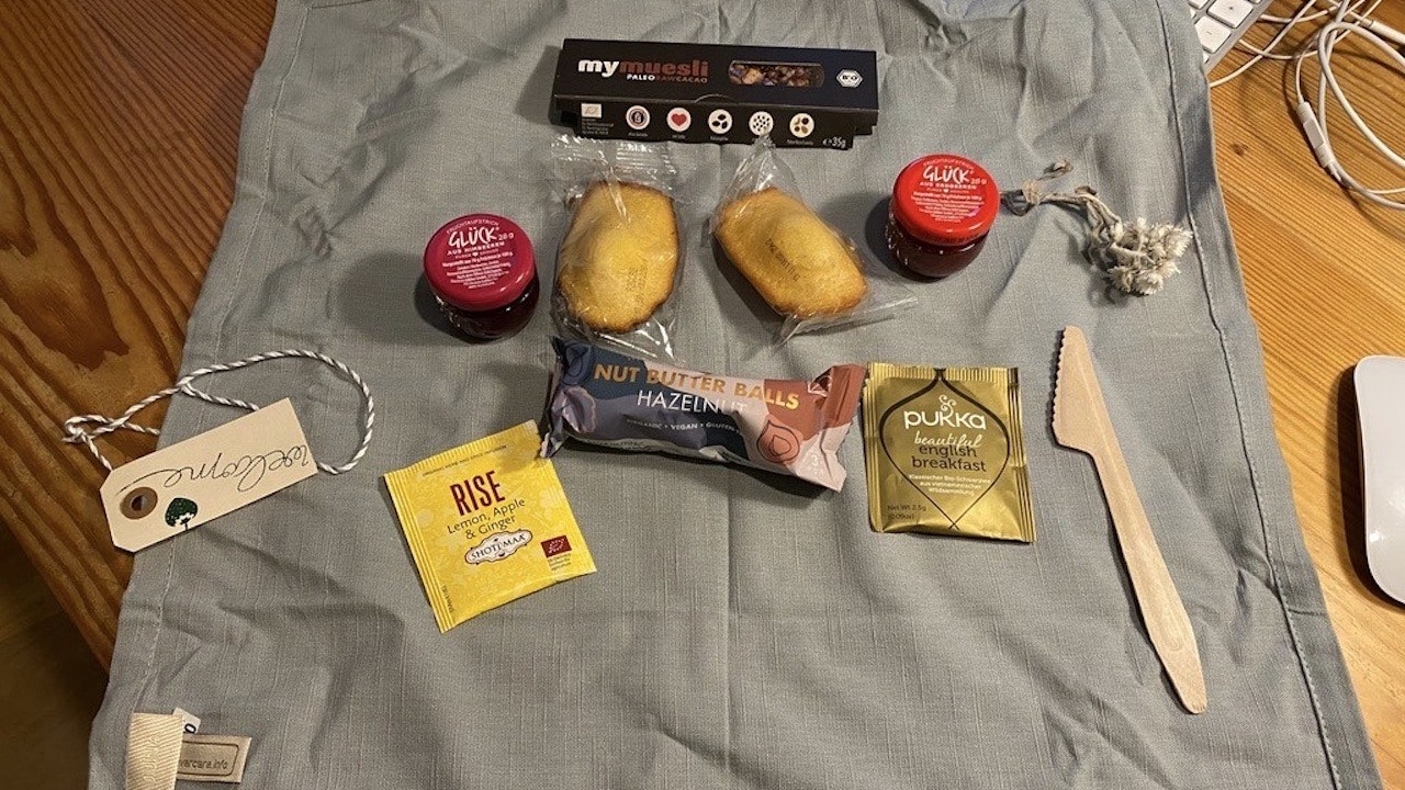 Each participant was sent a package in advance. The package included items relating to the individual presentations and, as seen here, ingredients for a delicious breakfast during the sessions – this time to be enjoyed at home instead of at the foryouandyourcustomers offices.