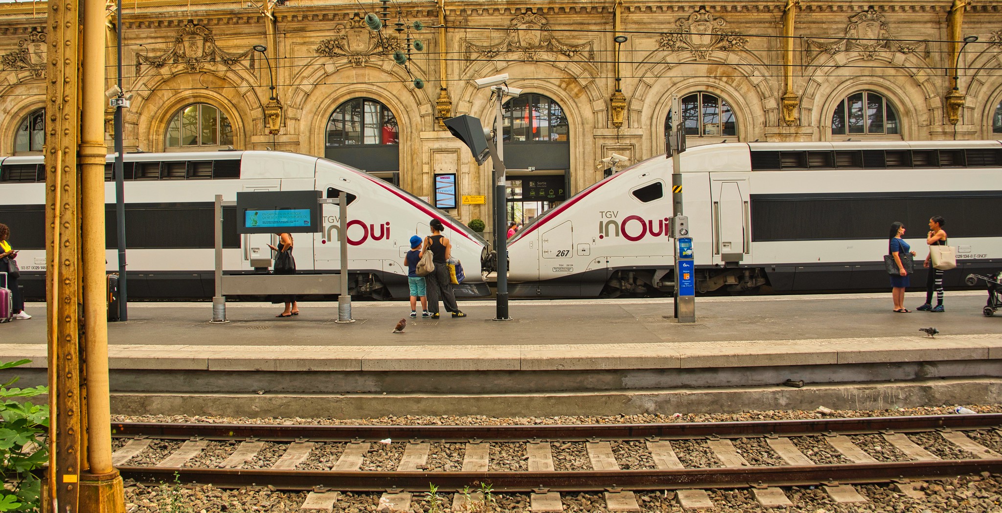 TGV en gare