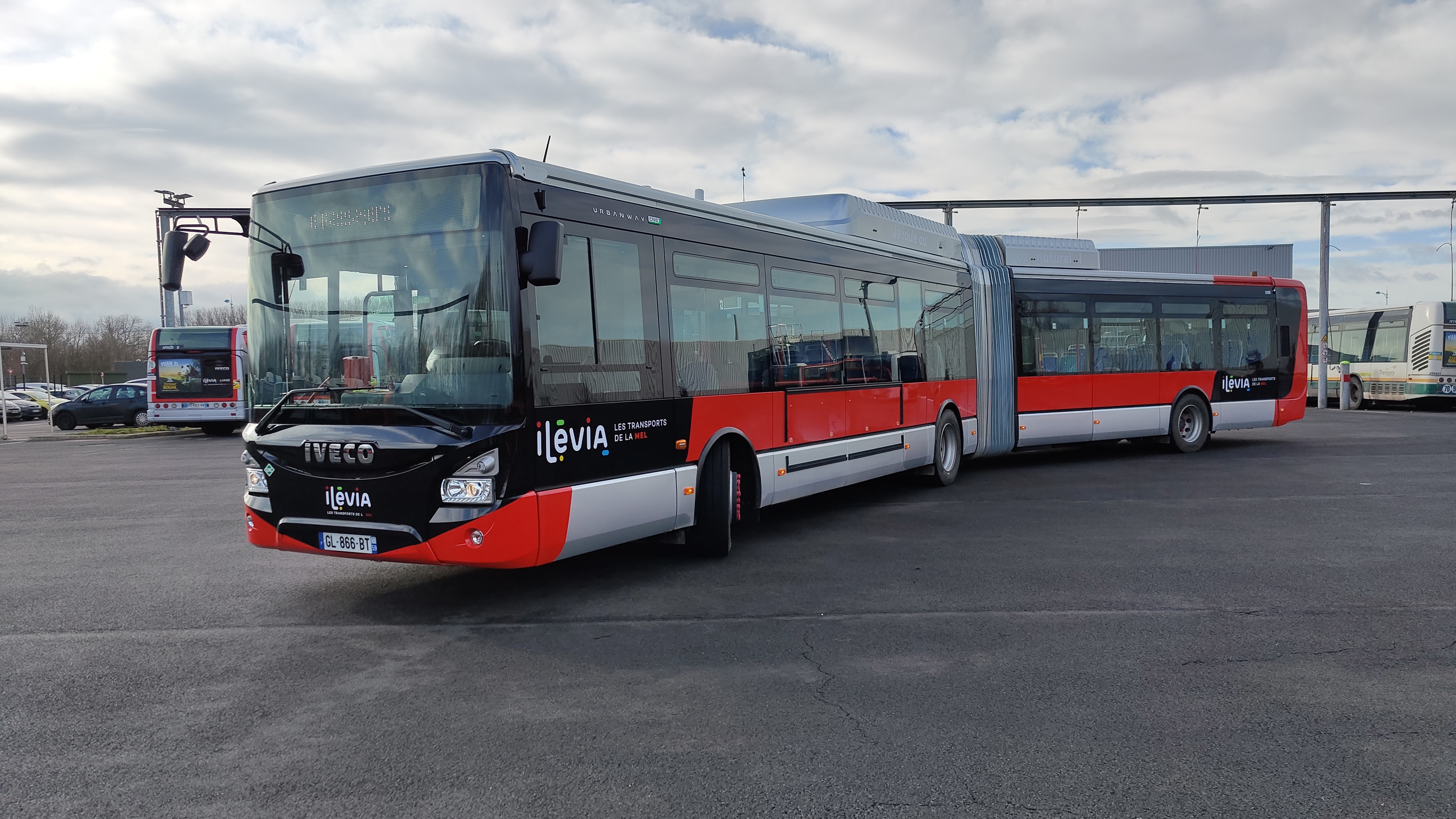 Bus articulé au gaz Keolis Nord