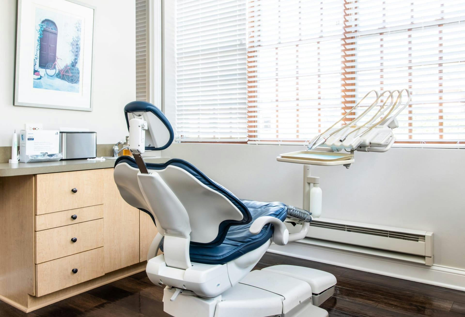 Dental chair