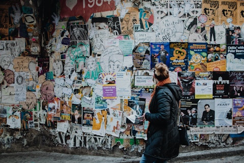 advertising clutter