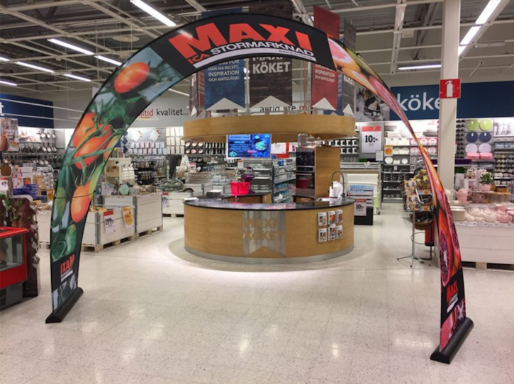 Bannerbow in Supermarket