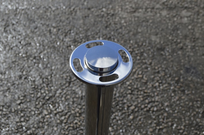 Q-Rope Stanchion