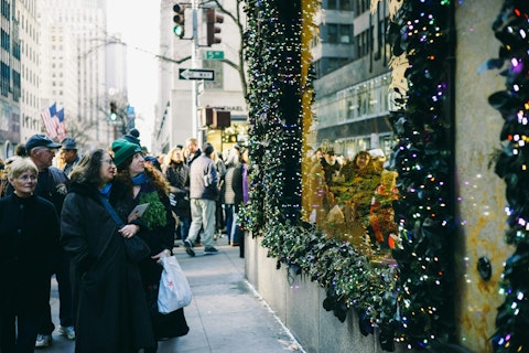 christmas retail displays