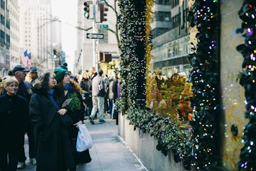 christmas retail displays